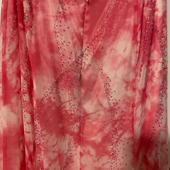 Prom dress - Picture 4 of 6